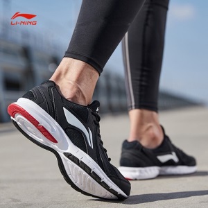 李宁男鞋跑步鞋春夏季新款网面防滑耐磨跑步鞋学生轻便休闲运动鞋